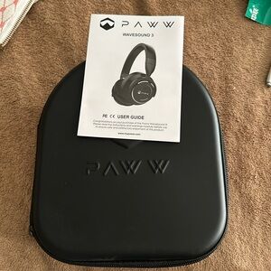 Paww waveSound 3 noise cancelling headphones